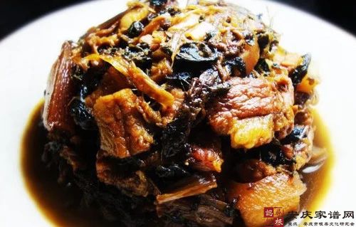 母亲的干菜焖肉