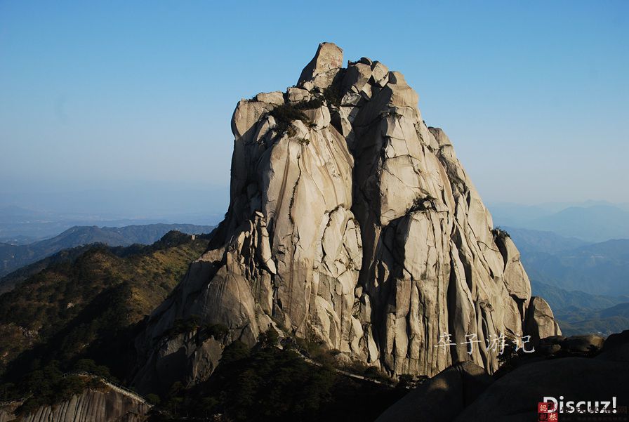 张义纯部驻大别山脉抗战遗迹 